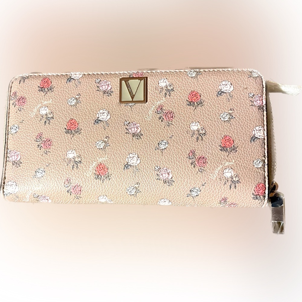 Victoria’s Secret Long Wallet